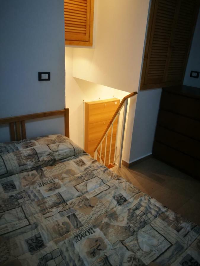Apartamento mono locale Turín Exterior foto