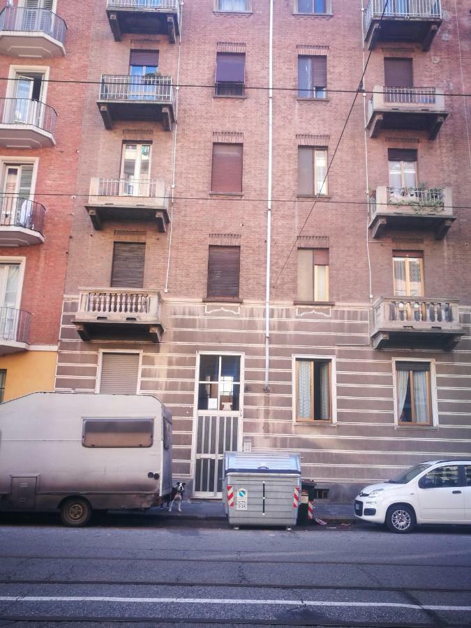 Apartamento mono locale Turín Exterior foto